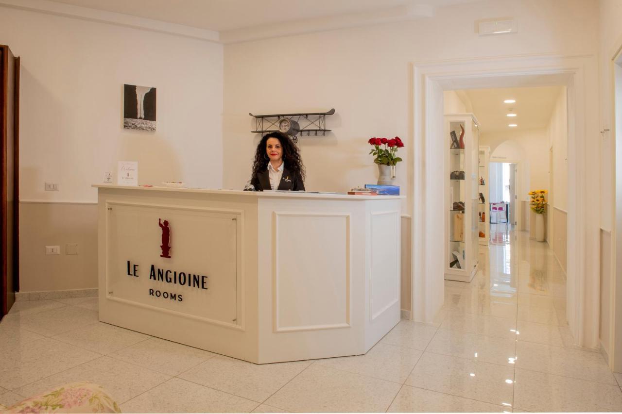 Le Angioine Rooms Νάπολη Εξωτερικό φωτογραφία