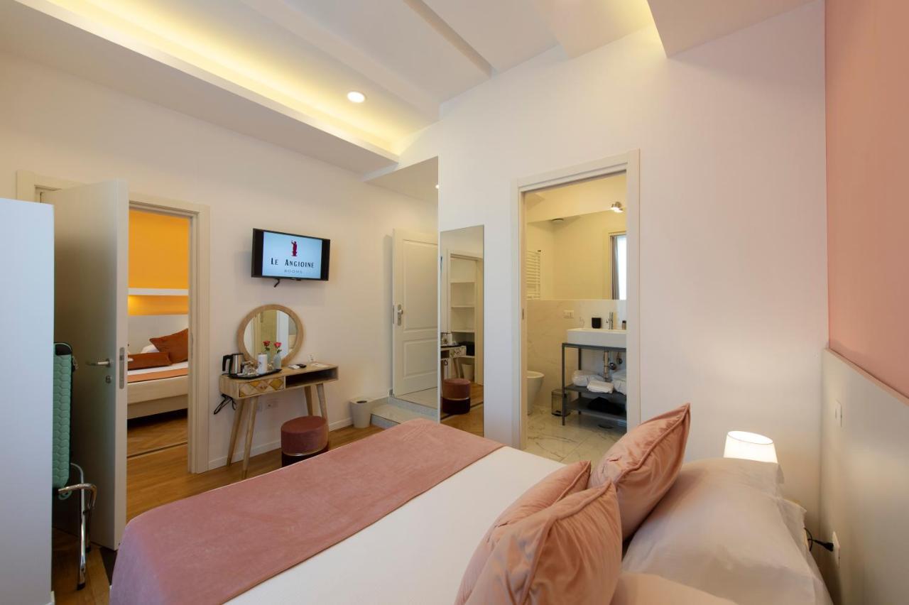 Le Angioine Rooms Νάπολη Εξωτερικό φωτογραφία