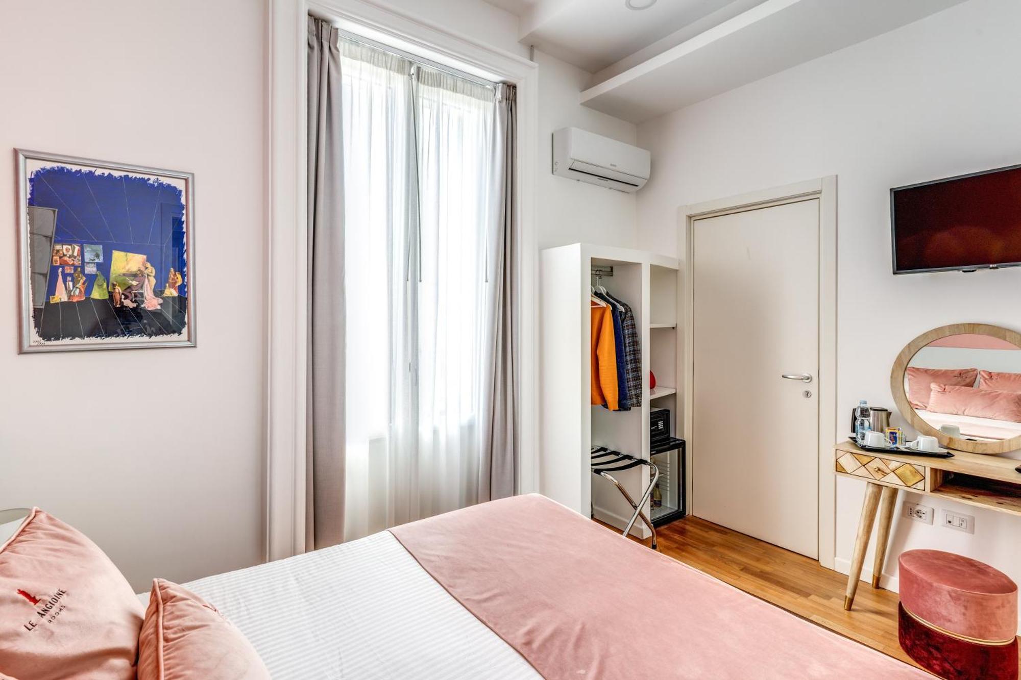 Le Angioine Rooms Νάπολη Εξωτερικό φωτογραφία
