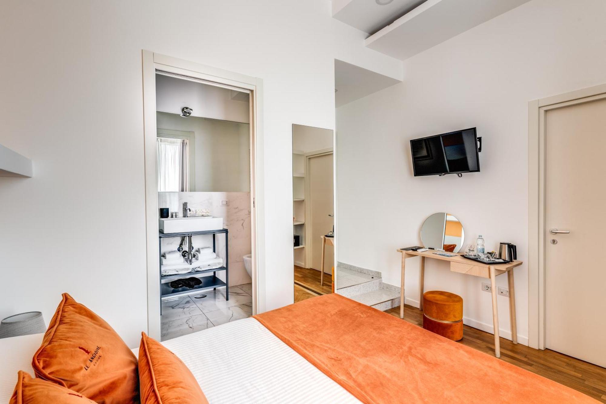 Le Angioine Rooms Νάπολη Εξωτερικό φωτογραφία